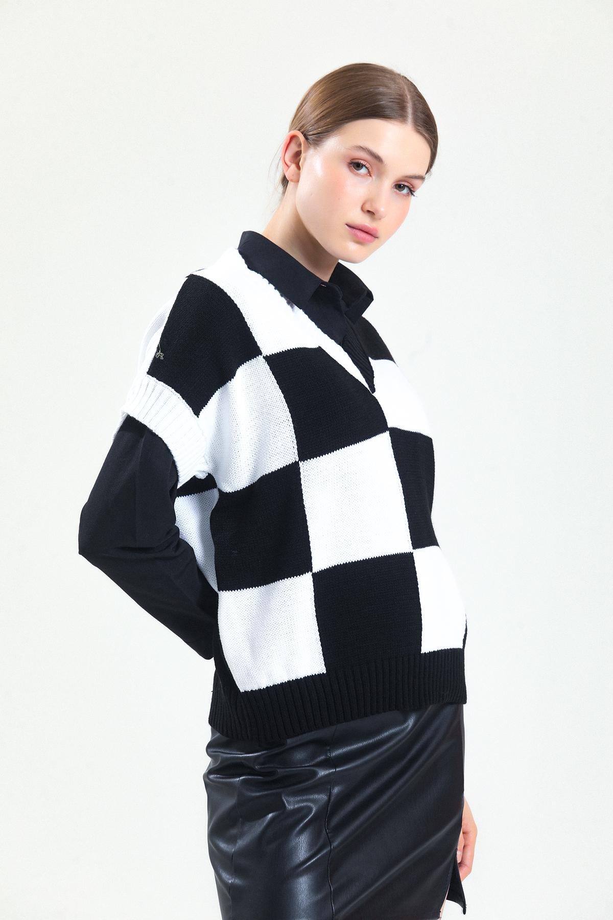 Checkered Knit Vest: Black and White Boho Sweater - Image 9